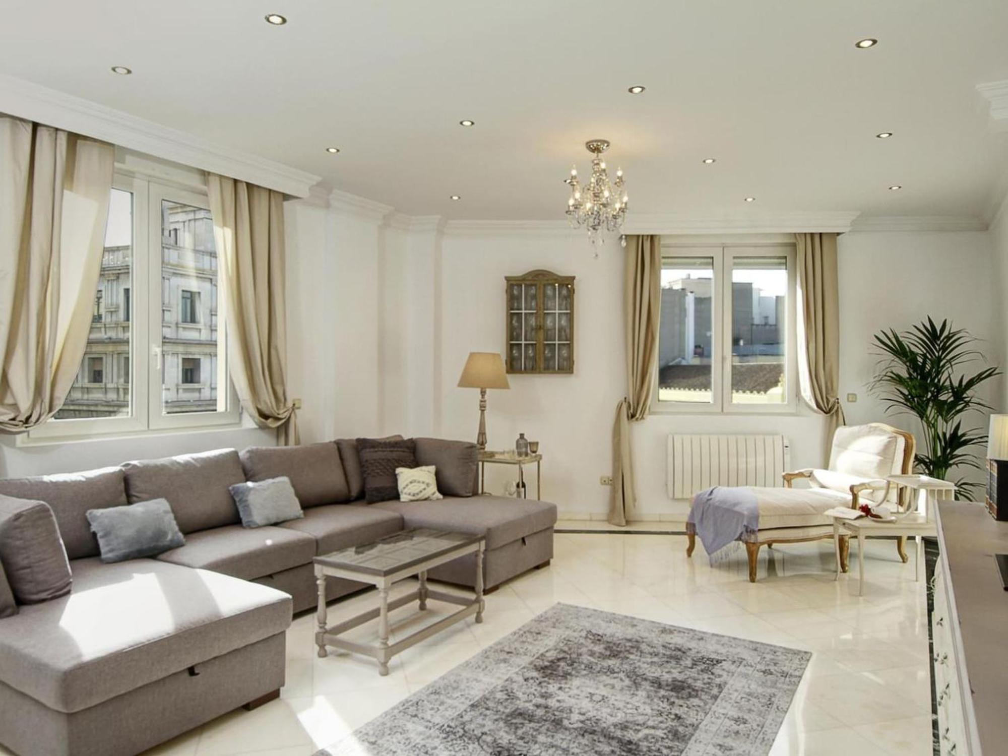 Chezmoihomes La Belle Epoque Oversized In The Very Heart Of Гранада Екстериор снимка